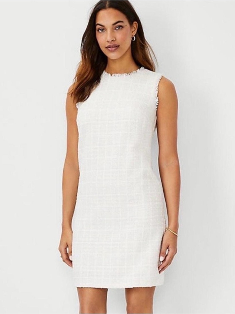 Ann Taylor Cream Sleeveless Shift Dress